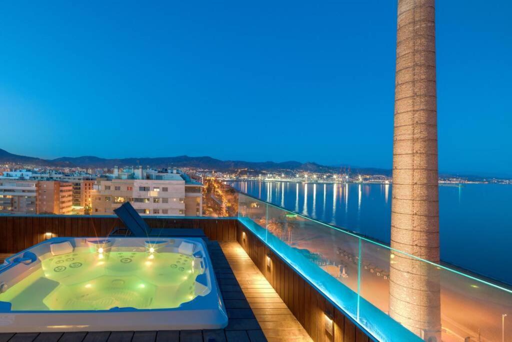 D&R Penthouse On The Beach Apartment Málaga Exterior foto