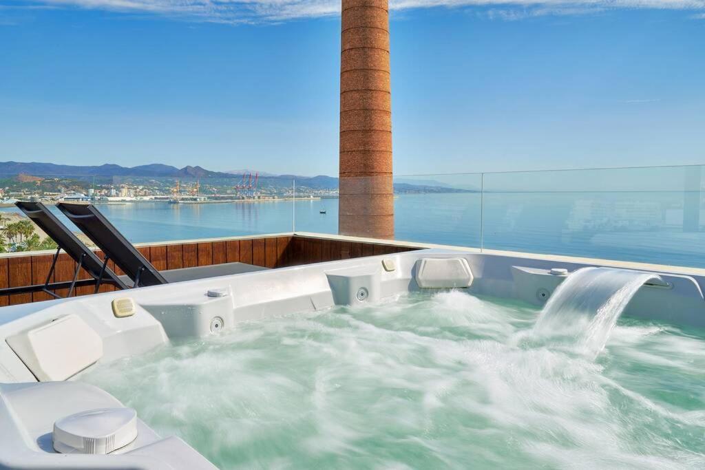 D&R Penthouse On The Beach Apartment Málaga Exterior foto