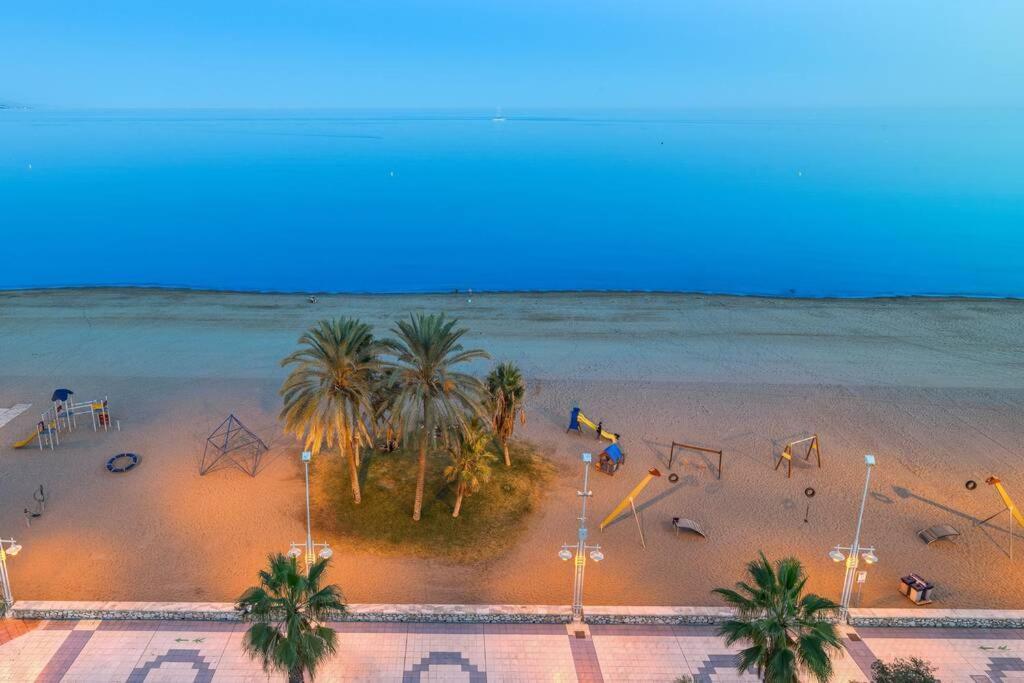 D&R Penthouse On The Beach Apartment Málaga Exterior foto